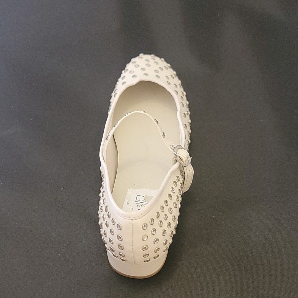 BRAND NEW MADDEN GIRL MARY JANE STYLE STUDDED LOW BLOCK HEEL SHOE